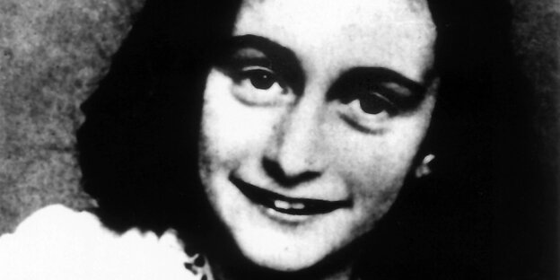 Schwarz-weiß-Porträt Anne Frank Schwarz-weiß-Porträt Anne Frank