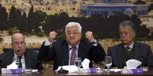 Palästinenserpräsident Mahmud Abbas ärgert sich Palästinenserpräsident Mahmud Abbas ärgert sich