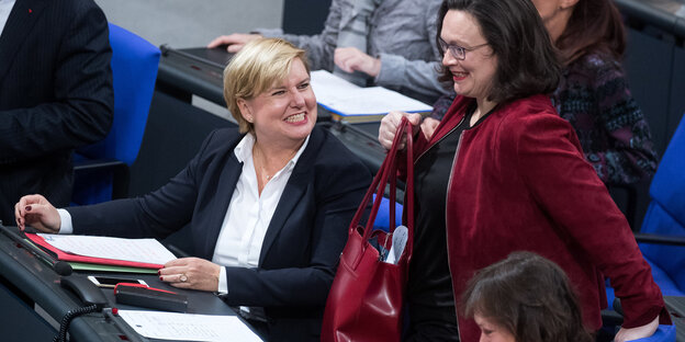 Eva Högl bleckt die Zähne in Richtung Andrea Nahles Eva Högl bleckt die Zähne in Richtung Andrea Nahles