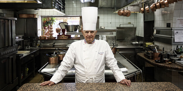 Mann miestaurantküche Mann miestaurantküche