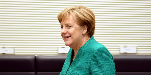 Eine Frau lacht Eine Frau lacht