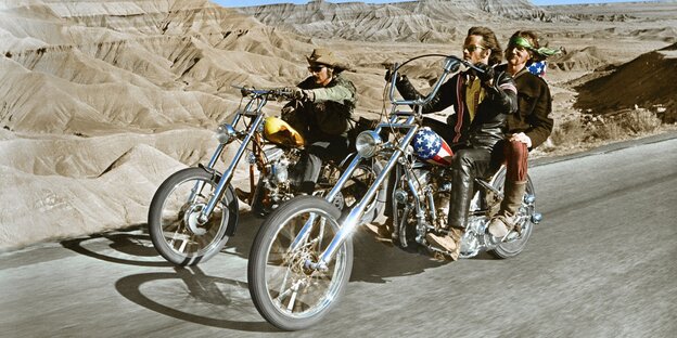 Still aus dem Kultfilm „Easy Rider“aus dem Jahre 1969 Still aus dem Kultfilm „Easy Rider“aus dem Jahre 1969