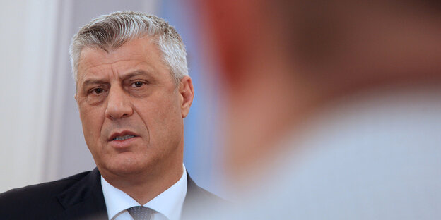 Porträt Hashim Thaci Porträt Hashim Thaci