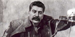 Josef Stalin auf einem Motorrad Josef Stalin auf einem Motorrad
