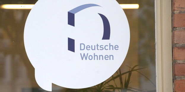 Fenster-Aufkleber "Deutsche Wohnen" Fenster-Aufkleber "Deutsche Wohnen"