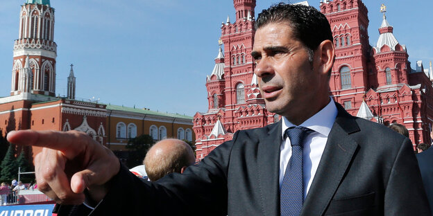 Spaniens neuer Trainer Fernando Hierro Spaniens neuer Trainer Fernando Hierro
