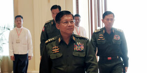 General Min Aung Hlaing in Uniform
