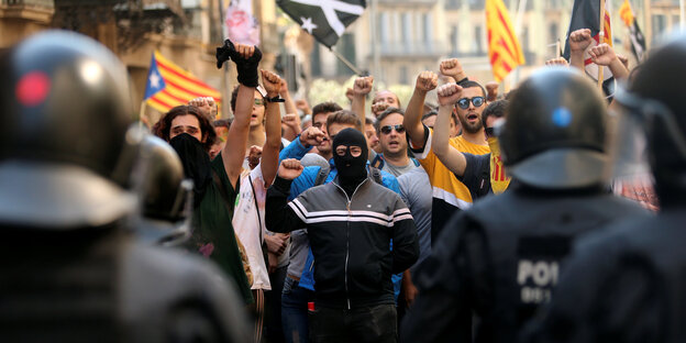 Demonstration von Unabhängigkeitsbefürwortern in Barcelona Demonstration von Unabhängigkeitsbefürwortern in Barcelona