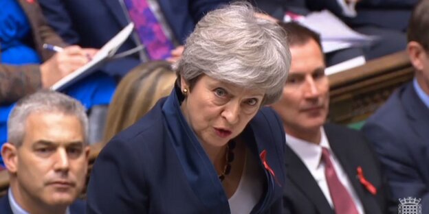Großbritanniens Premierministerin Theresa May spricht im Parlament Großbritanniens Premierministerin Theresa May spricht im Parlament