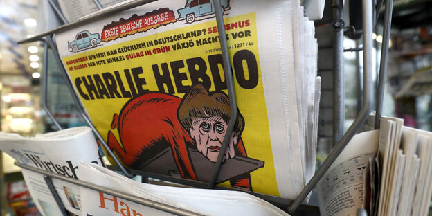 Eine Ausgabe von "Charlie Hebdo" am Kiosk Eine Ausgabe von "Charlie Hebdo" am Kiosk