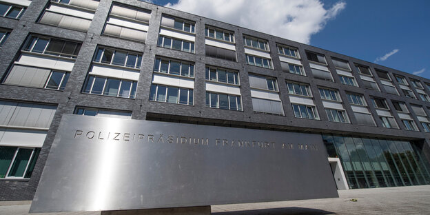 Polizeipräsidium in Frankfurt am Main Polizeipräsidium in Frankfurt am Main