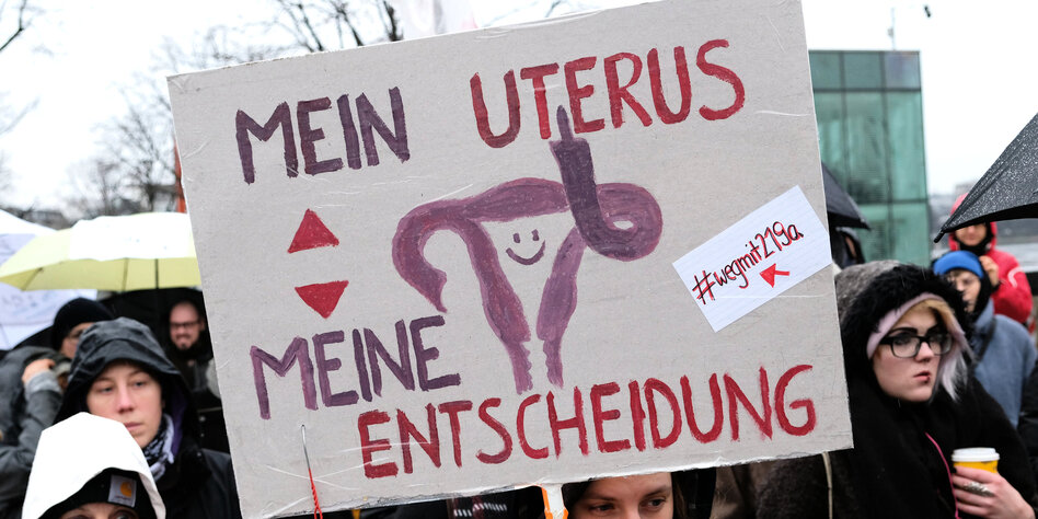 Nach Reformvorschlag für Paragraf 219a: Spahn plant Studie zu ...