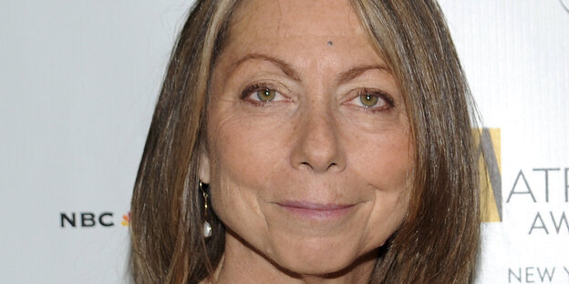 Jill Abramson schaut in die Kamera Jill Abramson schaut in die Kamera