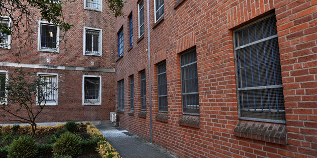 Innenhof eines Gefängnisses Innenhof eines Gefängnisses