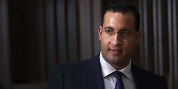 Der ehemalige Mitarbeiter des Präsidenten Alexandre Benalla Der ehemalige Mitarbeiter des Präsidenten Alexandre Benalla