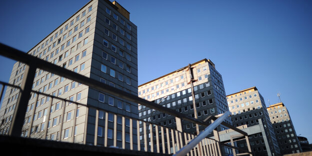 Der Gebäudekomplex City-Hof in der Hamburger Innenstadt. Der Gebäudekomplex City-Hof in der Hamburger Innenstadt.