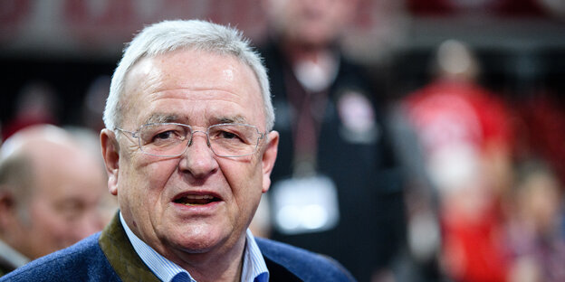 Martin Winterkorn bei der Jahreshauptversammlung des FC Bayern. Martin Winterkorn bei der Jahreshauptversammlung des FC Bayern.