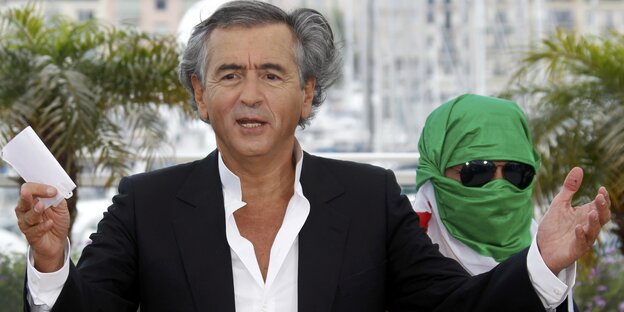 Ein Mann, Bernard-Henri Lévy Ein Mann, Bernard-Henri Lévy