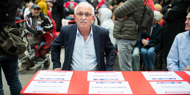 Udo Bullmann auf EU-Wahlkampftour in Berlin Udo Bullmann auf EU-Wahlkampftour in Berlin