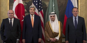 Die Außenminister der Türkei, der USA, Saudi-Arabiens und Russlands