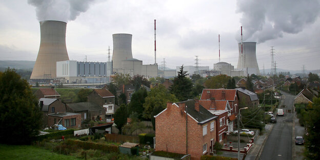Das Atomkraftwerk Tihange Das Atomkraftwerk Tihange